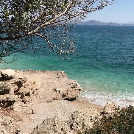 Geraeumiges In Chania Mit Meerblick Dom wakacyjny *
